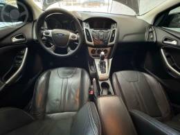 FORD - FOCUS 1.6 SE FLEX HATCH - 2013/2014 - PRETA - R$ 47.900,00