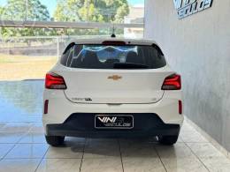 CHEVROLET - ONIX LT 1.0 FLEX - 2023/2023 - BRANCA - R$ 73.000,00