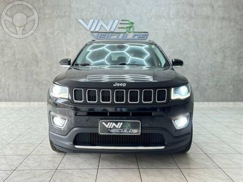 JEEP - COMPASS LIMITED 2.0 AT. FLEX - 2018/2019 - PRETA - R$ 109.900,00