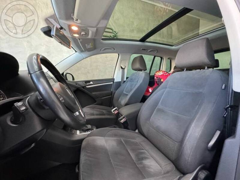 VOLKSWAGEN - TIGUAN 2.0 TSI 4MOTION - 2014/2015 - PRATA - R$ 69.900,00