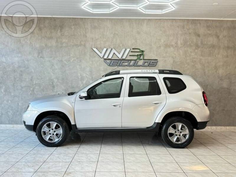 RENAULT - DUSTER DYNAMIQUE 1.6 AT - 2017/2018 - PRATA - R$ 72.000,00