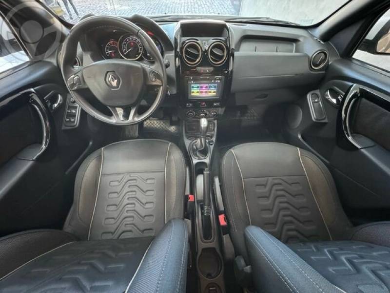 RENAULT - DUSTER DYNAMIQUE 1.6 AT - 2017/2018 - PRATA - R$ 72.000,00