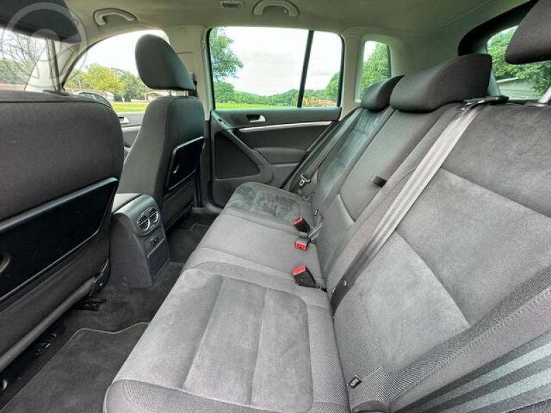 VOLKSWAGEN - TIGUAN 2.0 TSI 4MOTION - 2014/2015 - PRATA - R$ 69.900,00