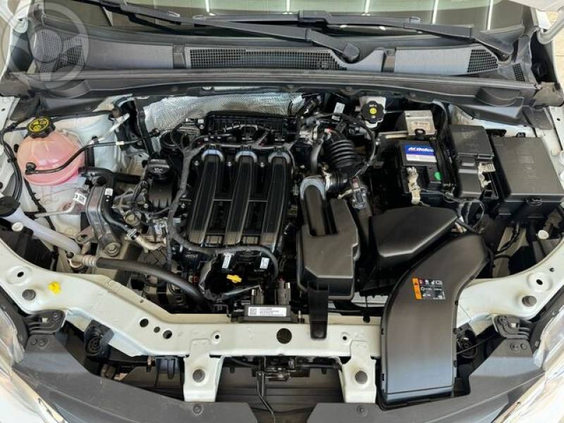 CHEVROLET - ONIX LT 1.0 FLEX - 2023/2023 - BRANCA - R$ 73.000,00