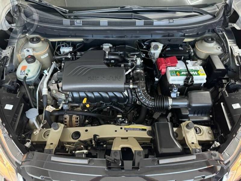 NISSAN - KICKS ADVANCE 1.6 FLEX - 2021/2022 - CINZA - R$ 99.900,00