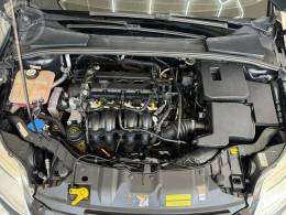 FORD - FOCUS 1.6 SE FLEX HATCH - 2013/2014 - PRETA - R$ 47.900,00
