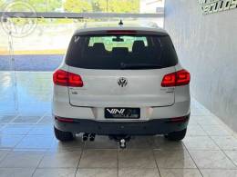 VOLKSWAGEN - TIGUAN 2.0 TSI 4MOTION - 2014/2015 - PRATA - R$ 69.900,00