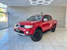 MITSUBISHI - TRITON HPE 3.2 TURBO DIESEL - 2012/2013 - VERMELHA - R$ 99.900,00