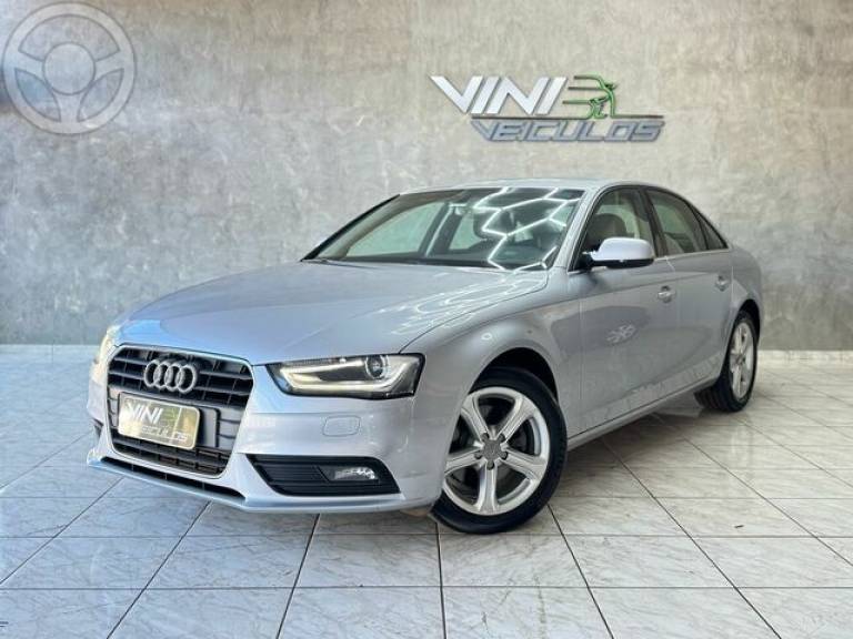 AUDI - AUDI A4 1.8 TFSI - 2014/2015 - PRATA - R$ 89.900,00