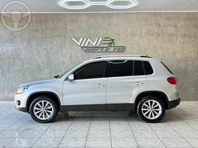 VOLKSWAGEN - TIGUAN 2.0 TSI 4MOTION - 2014/2015 - PRATA - R$ 69.900,00